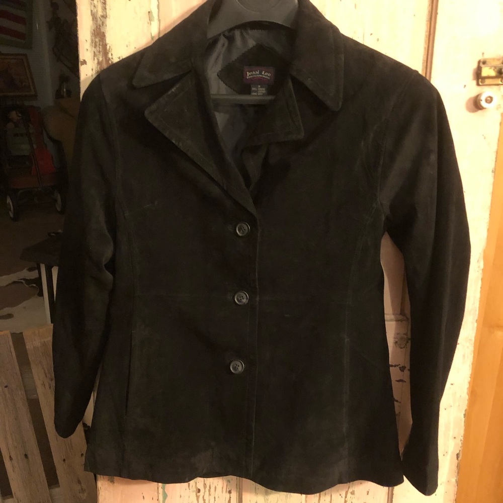 NWT • Black suede jacket